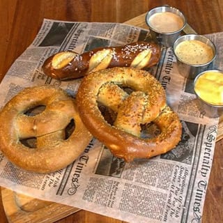 Pretzel Sampler