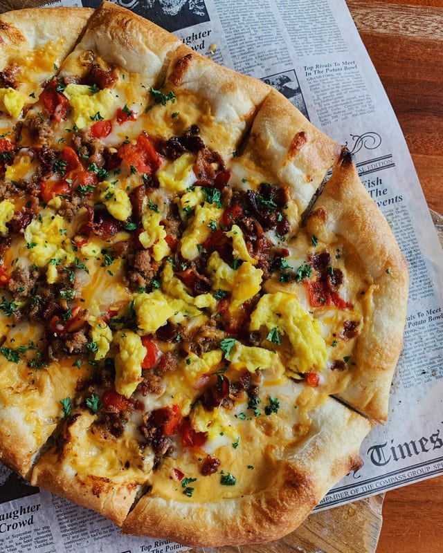 Brunch Pizza.
