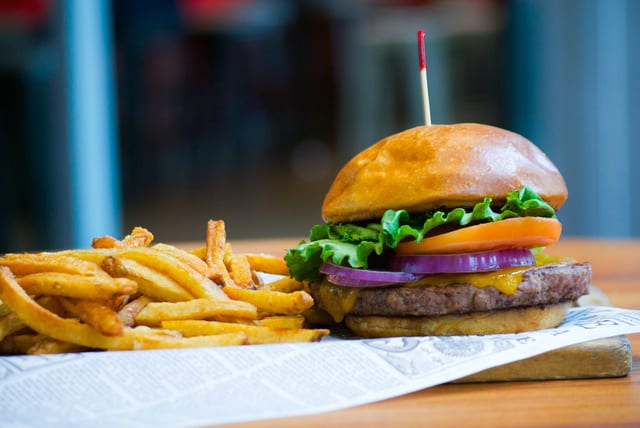 Pint House Burger.